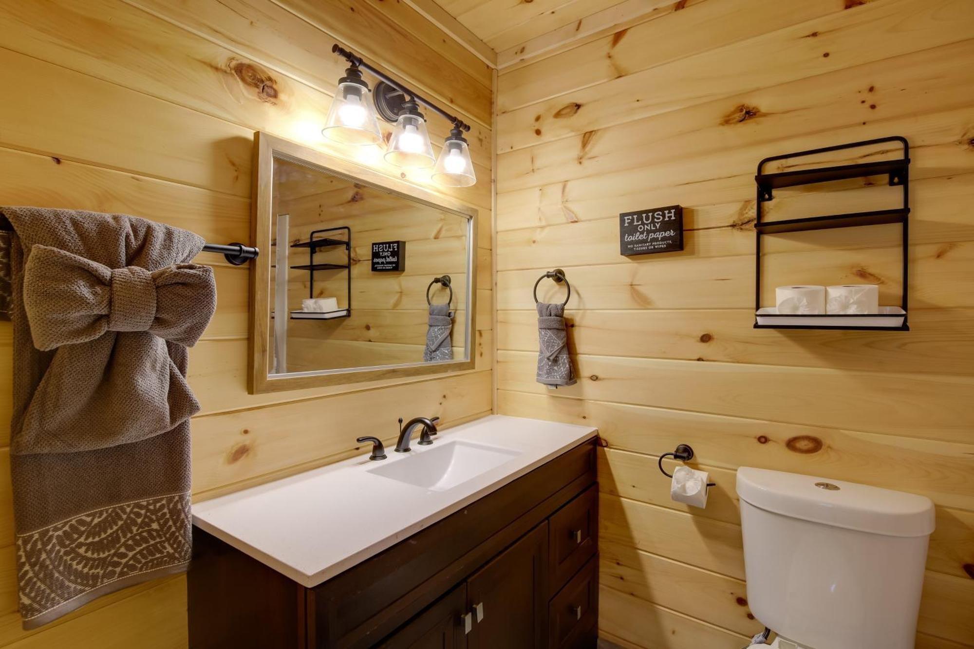 Gatlinburg Cabin With Game Room, Hot Tub And Mtn Views Екстер'єр фото