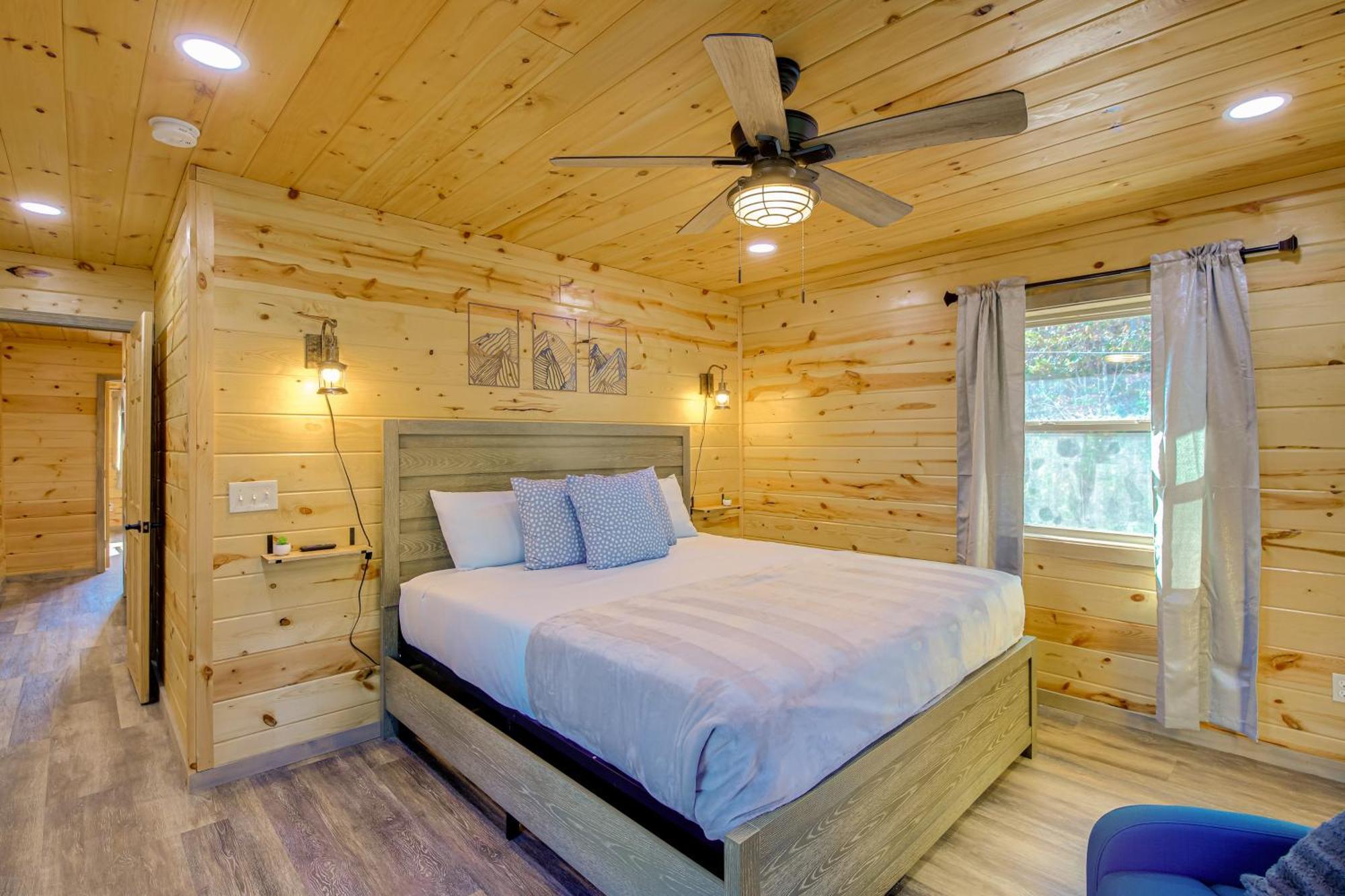 Gatlinburg Cabin With Game Room, Hot Tub And Mtn Views Екстер'єр фото