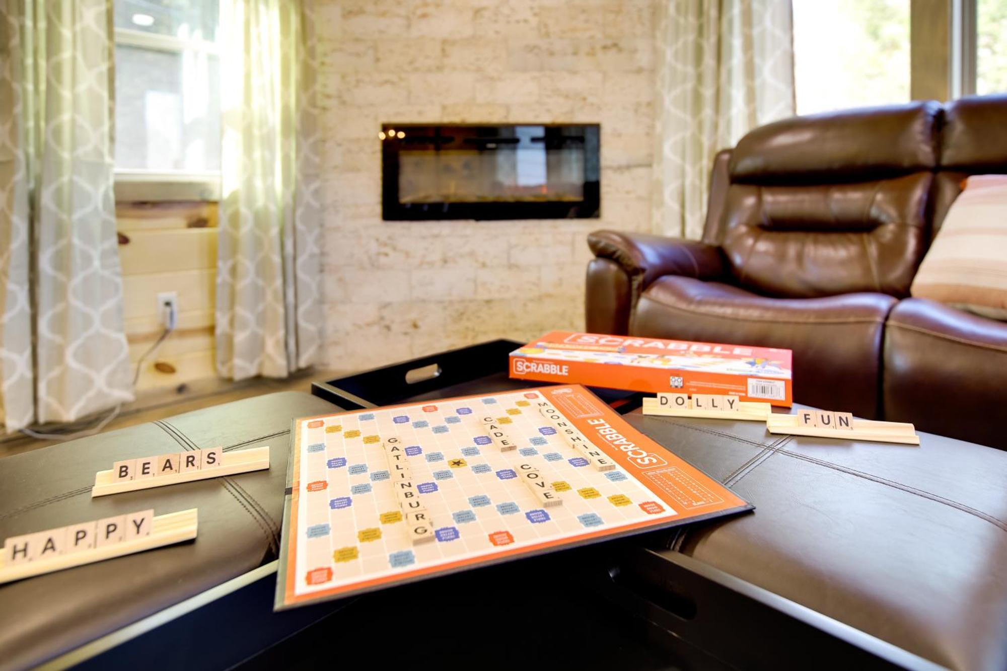 Gatlinburg Cabin With Game Room, Hot Tub And Mtn Views Екстер'єр фото